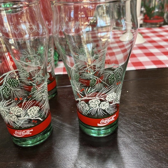Coca-Cola Christmas Georgia Vinatage Green Glass Pine Cones Set Of 6 - Picture 3 of 7